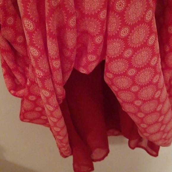 2x Forever 21+ Red Medallion Dress - Picture 4 of 7